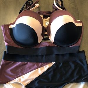 Women’s Swim Suit